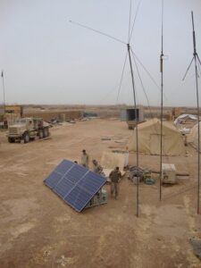 Two-Man-Transportable-Solar-Power-Source_USMC-Afghanistan-UPDATE